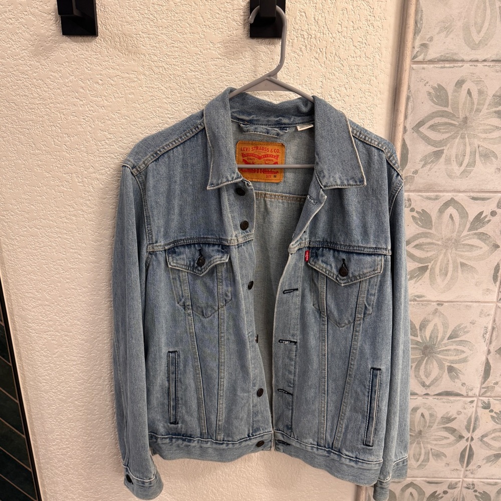 Levi's Original Trucker Jacket Light Wash Denim Size 1X